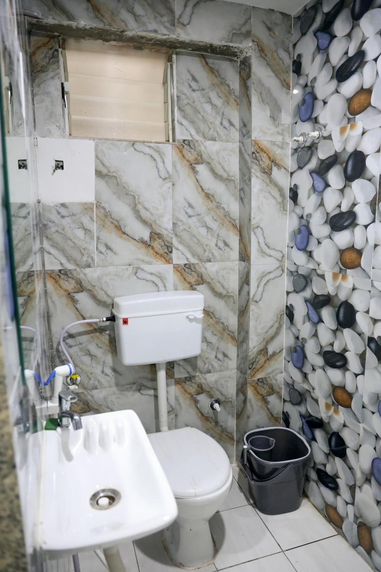 Hotel Aaram Kalupur Ахмедабад Екстериор снимка