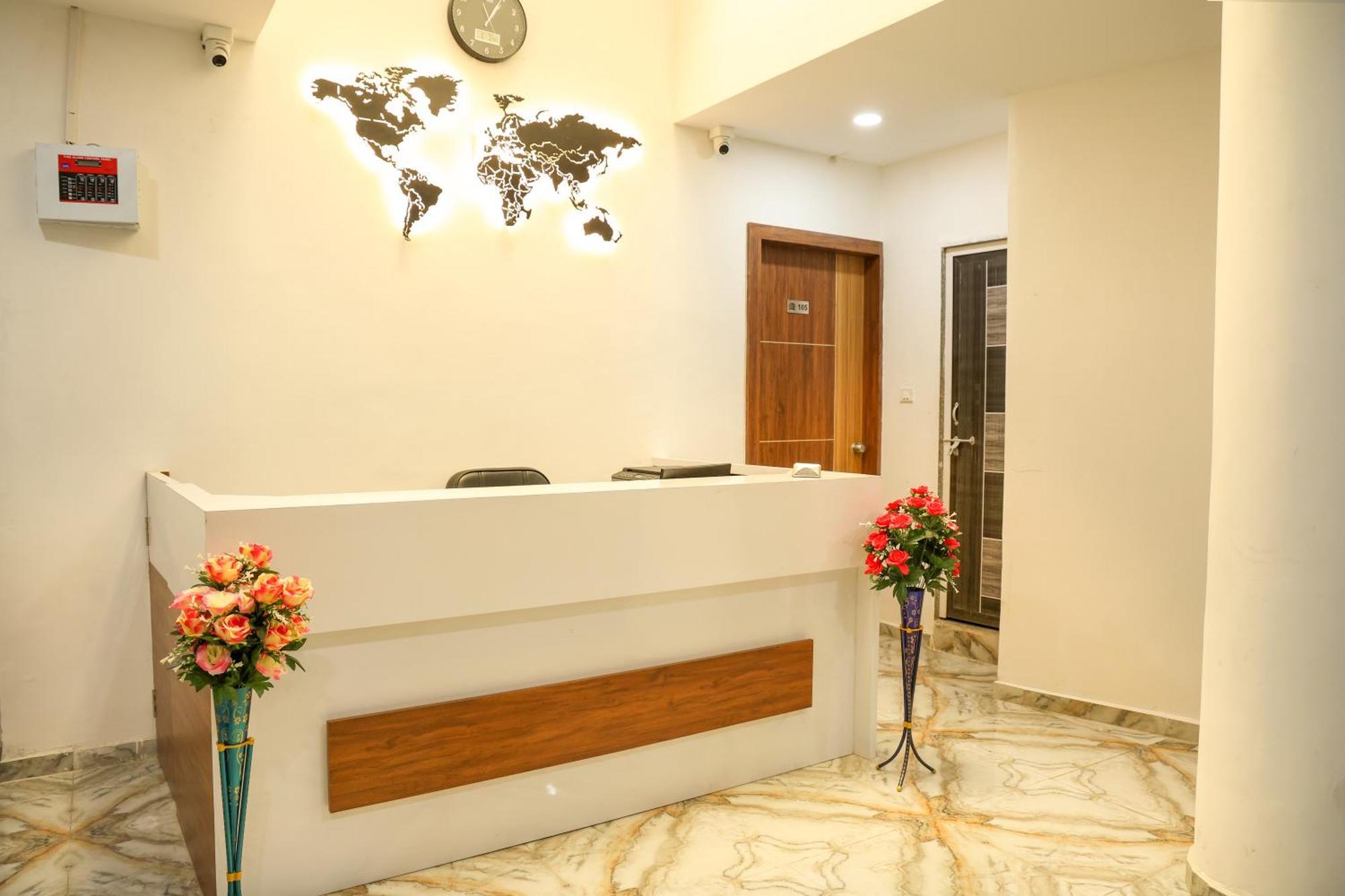 Hotel Aaram Kalupur Ахмедабад Екстериор снимка