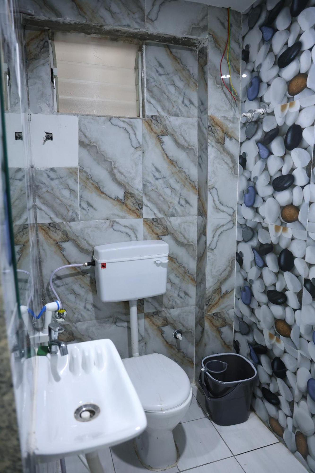 Hotel Aaram Kalupur Ахмедабад Екстериор снимка